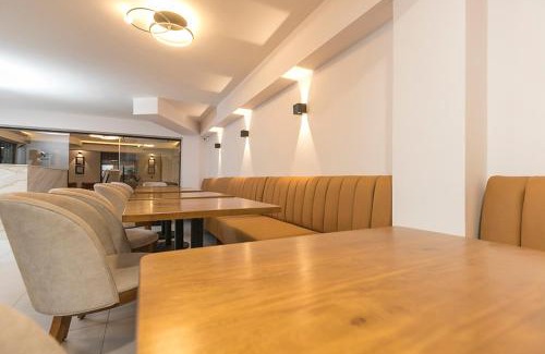 Suramericana Hotel | Hotel Balcones del Estadio