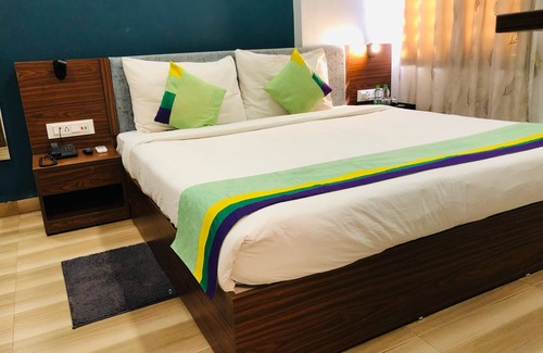 Indore Hotel | Hotel Ballfin Indor