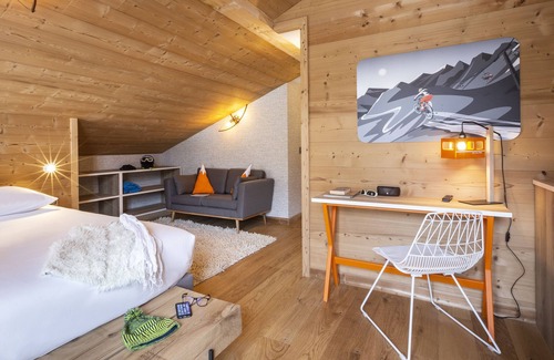 Bourg-Saint-Maurice Hotel | Hotel Base Camp Lodge - Bourg Saint Maurice