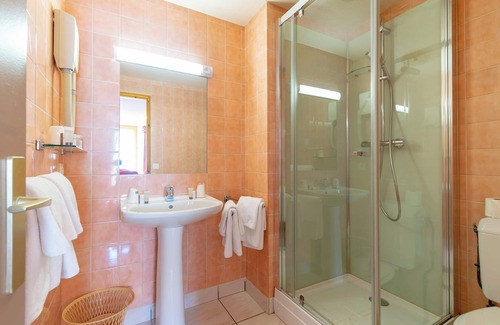 Malbuisson Hotel | Hotel beau site