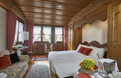 Cortina d'Ampezzo Historic Centre Hotel | Hotel Bellevue Suites & Spa
