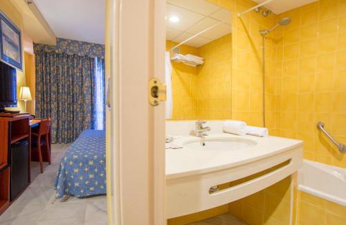 Grao de Gandia Hotel | Hotel Biarritz