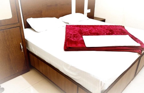 Jalandhar House | HOTEL BLESSING INN -- 15Meters from Railway Station -- Jalandhar City -- Family, Couples, Corporate Favorite