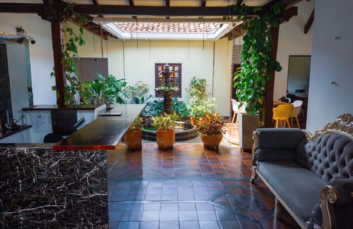 Ciudad Jardin Hotel | Hotel Boutique La Casa de Piedra