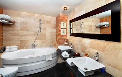 Alquezar Hotel | Hotel Boutique Maribel (Adult Only)