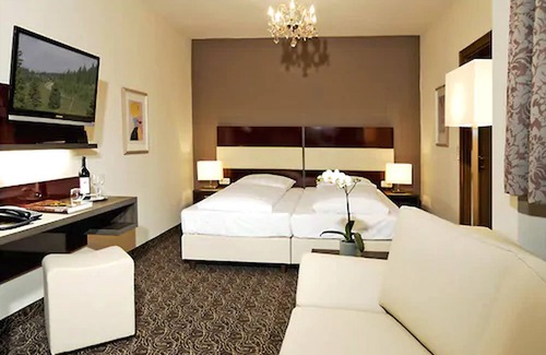 Rothenburg Old Town Hotel | Hotel BurgGartenpalais