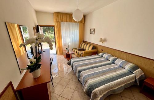 Misano Adriatico Hotel | Hotel Ca' Bianca da Paolino