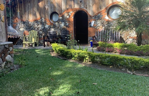 Tzununa House | hotel cabanas de tzununa is located in lake atitlan