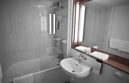 Saint-Jouan-des-Guerets Hotel | Hotel Campanile Saint Malo - Saint Jouan Des Guérets