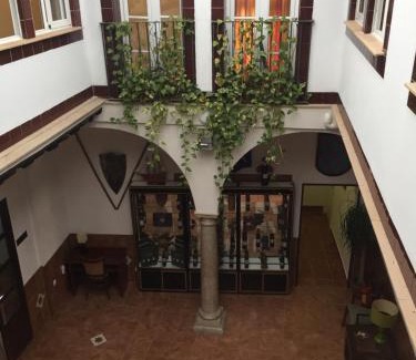 Jerez de la Frontera Old Town Hotel | Hotel Carlos V Jerez by Vivere Stays