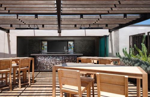 Downtown Hotel | HOTEL CERRO, Autograph Collection