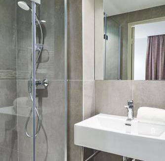 L'Europe Hotel | Hotel Cervantes by Happyculture