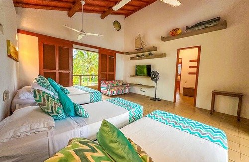 Palomino Hotel | Hotel Chiniu