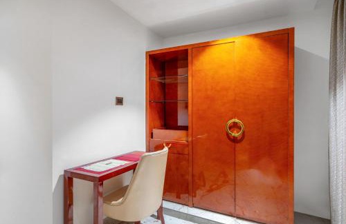 LB Nagar Hotel | Hotel Chutneys
