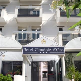 Torre Pedrera Hotel | Hotel Ciondolo D'Oro 5 minuti da Rimini Fiera CON PARCHEGGIO INCLUSO