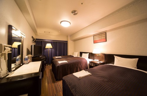 Suita Hotel | Hotel Claiton Esaka
