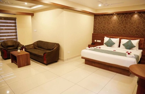Kumily Hotel | Hotel Crystals Cove