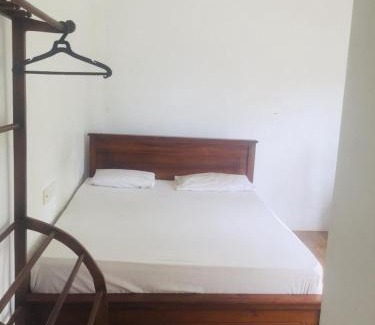 Andiambalama House | Hotel Damas Katunayake