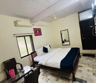 Mount Abu Hotel | Hotel Data Inn