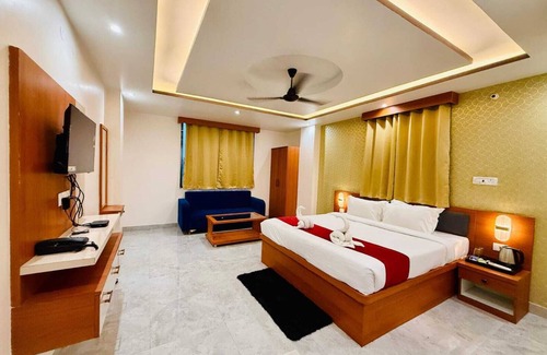 Danapur Hotel | Hotel DB Palace