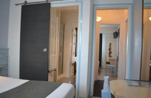 Saint-Pierre-Quiberon Hotel | Hotel De Bretagne