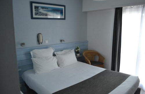 Saint-Pierre-Quiberon Hotel | Hotel De Bretagne