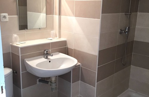 Ecartelee-Bonabry-Orieres-Paron Hotel | Hotel De Bretagne - Fougeres