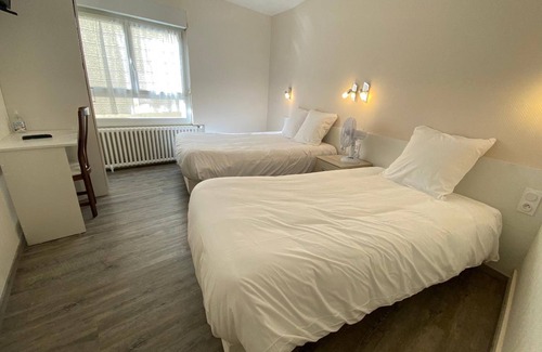 Ecartelee-Bonabry-Orieres-Paron Hotel | Hotel De Bretagne - Fougeres