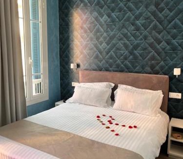 Roquebrune-Cap-Martin Hotel | Hotel de charme Regency
