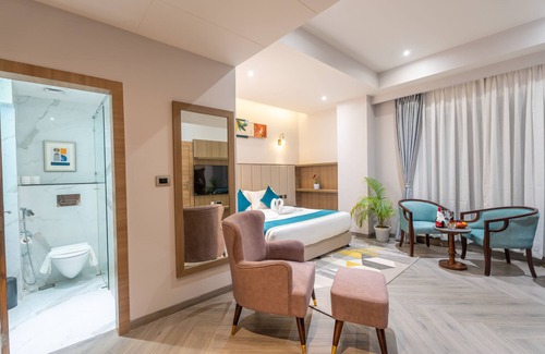 Manigram Hotel | Hotel De Crown Inn