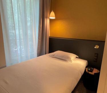 Sorbonne Hotel | Hotel De Suez