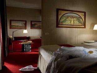Rione III Colonna Hotel | Hotel dei Borgognoni
