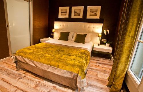 Les Arceaux Hotel | Hotel des Arceaux