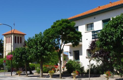 Soulac-sur-Mer Hotel | Hotel des Pins