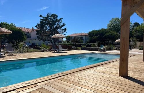 Soulac-sur-Mer Hotel | Hotel des Pins