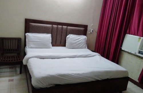 Chandigarh Hotel | Hotel Diamond palace 45C
