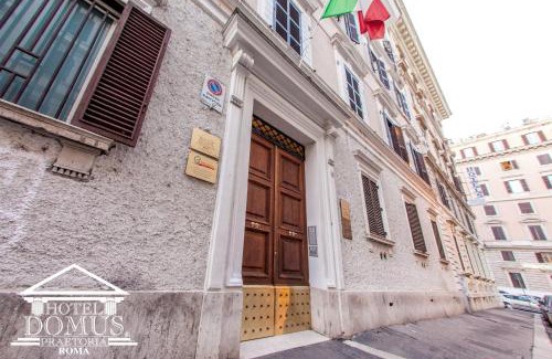 Rione XVIII Castro Pretorio Hotel | Hotel Domus Praetoria
