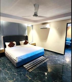 Lataguri Hotel | Hotel Dreamland Lataguri হোটেল ড্রিমল্যান্ড লাটাগুড়ি All-Room-Attached-Balcony-with-lift-Restaurant-wifi-Swimming pool-Children Play Ground -Parking Facility - Best Luxury Hotel in Lataguri