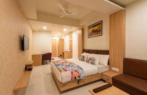 Kolar Road Hotel | Hotel Drishti, Bhopal