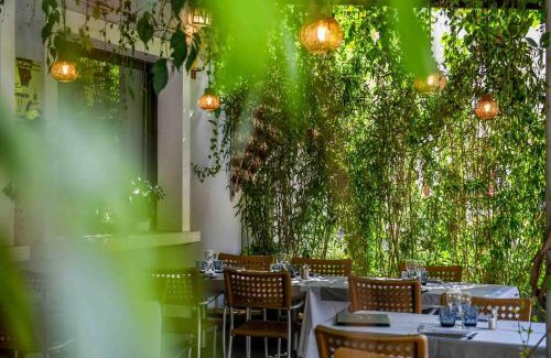 Amou Hotel | Hotel du Commerce