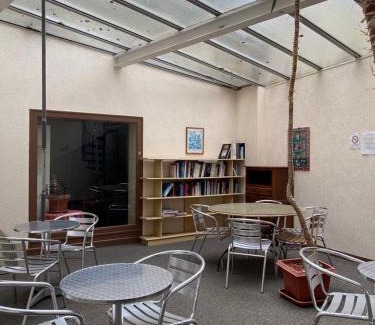 Auxerre Hotel | Hotel Du Commerce