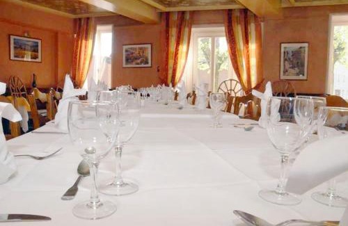 Pont-de-Vaux Hotel | Hotel du Commerce
