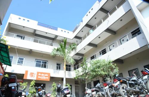 Abu Road Hotel | Hotel Durga
