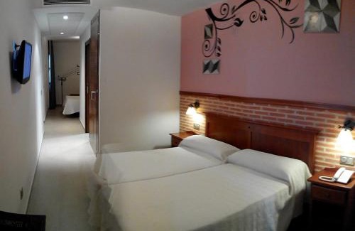 Santa Cruz De Mudela Hotel | Hotel Ecologico Toral