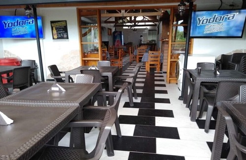 Laureles - Estadio Apartment | HOTEL ECONÓMICO. - Habitacion Multiple 4