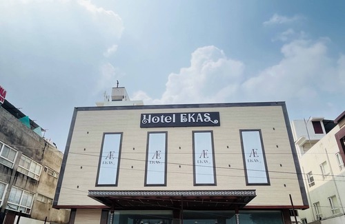 Charbagh Hotel | HOTEL EKAS