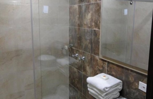 Cogua Hotel | Hotel Esmeralda Plaza