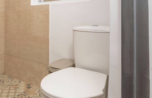 Villavicencio Apartment | Hotel Exhibicionista Desert Eagle Room