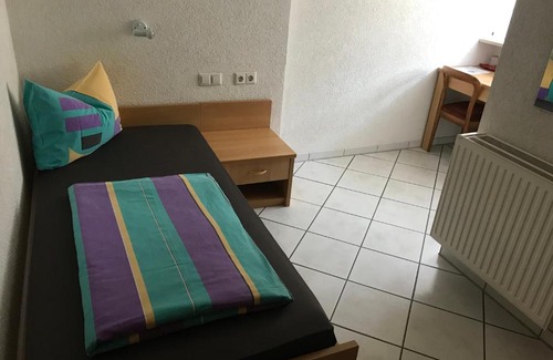 Neckartenzlingen Hotel | Hotel Fantastic