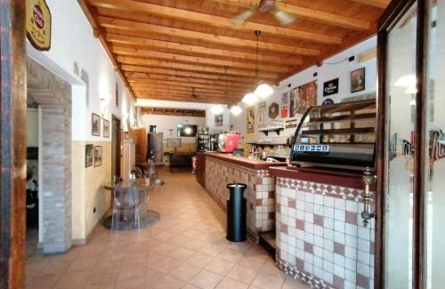 Podenzano Hotel | HOTEL FIORE & Fiocchi